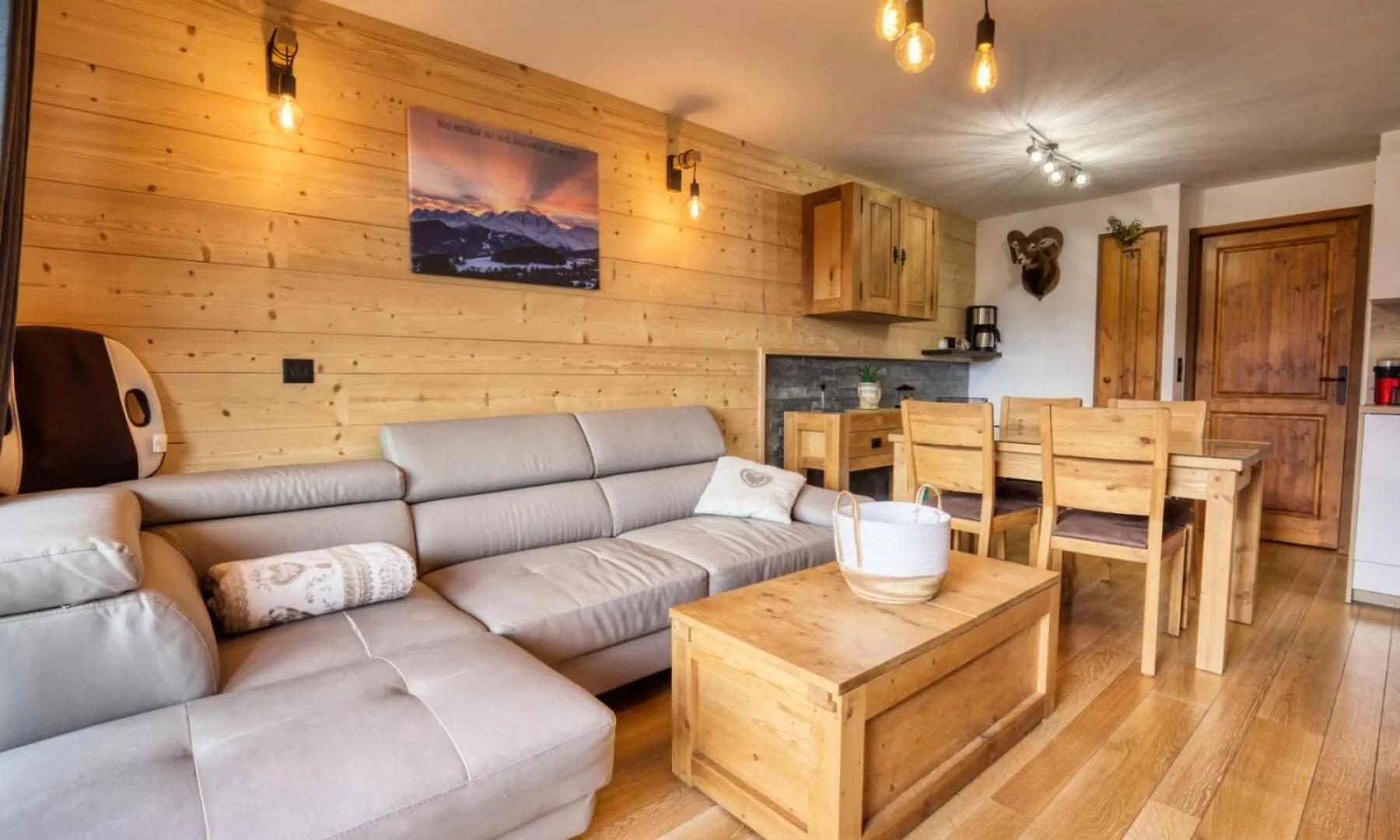 Residence Les Logis De Bellecombe - Appartement De Charme A Cote Des Pistes De L'Espace Diamant Mae-5144